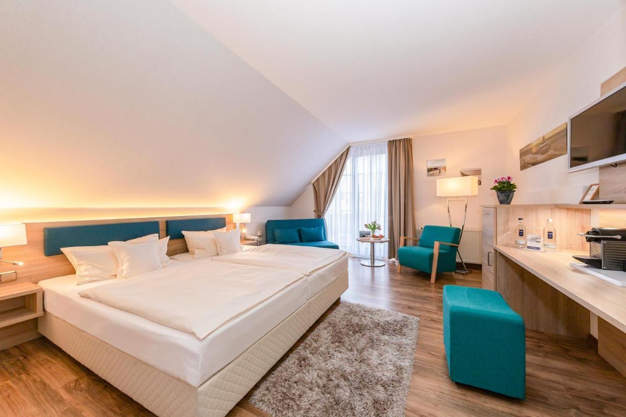 Hotel Blinkfueer Dierhagen Bagian luar foto