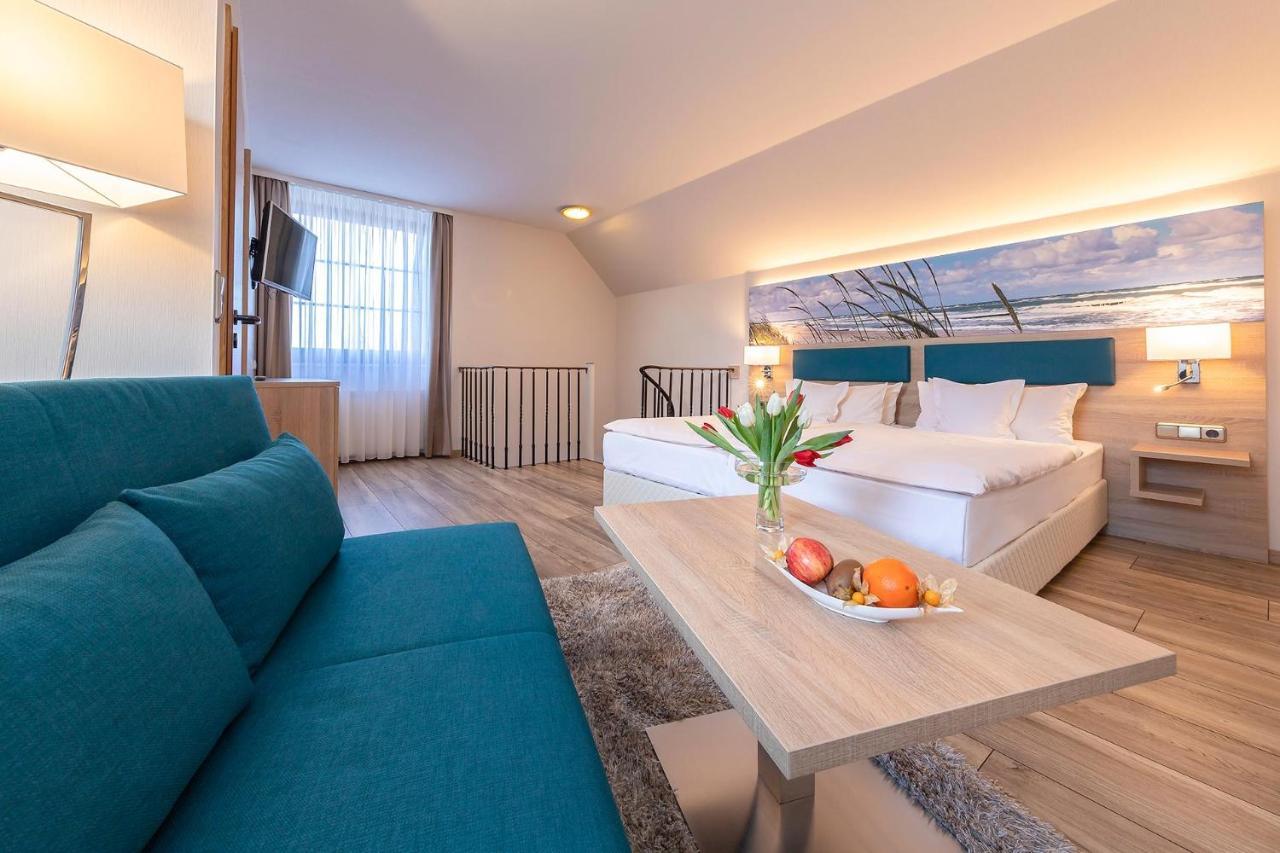 Hotel Blinkfueer Dierhagen Bagian luar foto